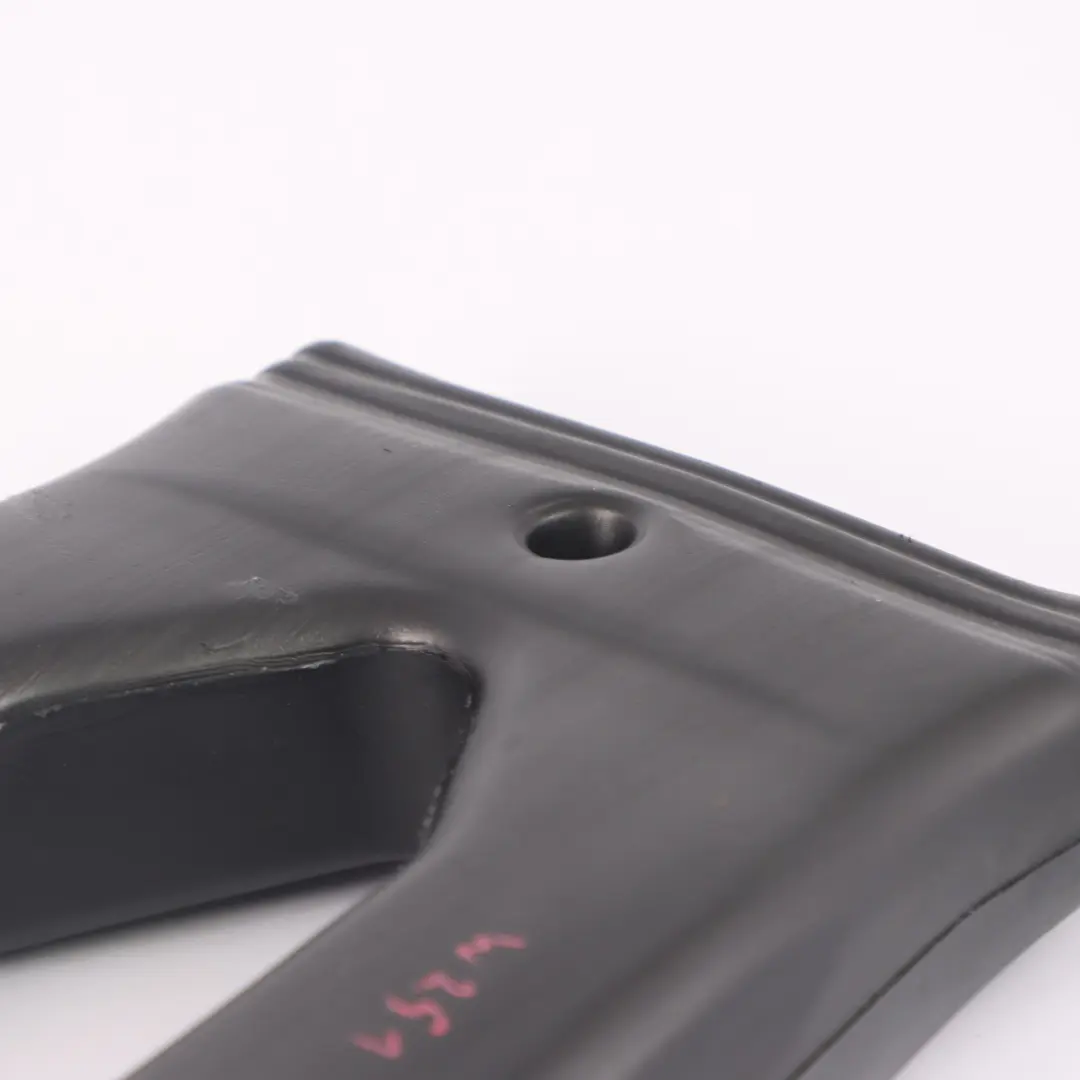 canale aria cabina tubo anteriore centrale per Mercedes W251 con numero di parte A2518311345 Mercedes W251 canale aria cabina tubo anteriore centrale - SKU A2518311345 - Numero di parte A2518311345