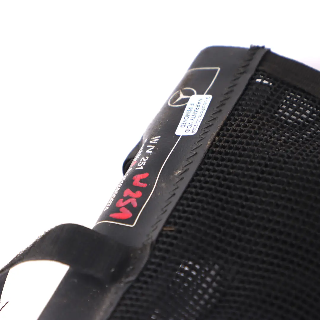 maletero Mercedes W251 Red sujeción del compartimento carga para Red de con número de pieza A2518600074 Red de maletero Mercedes W251 Red sujeción del compartimento carga - SKU A2518600074 - Número de pieza A2518600074