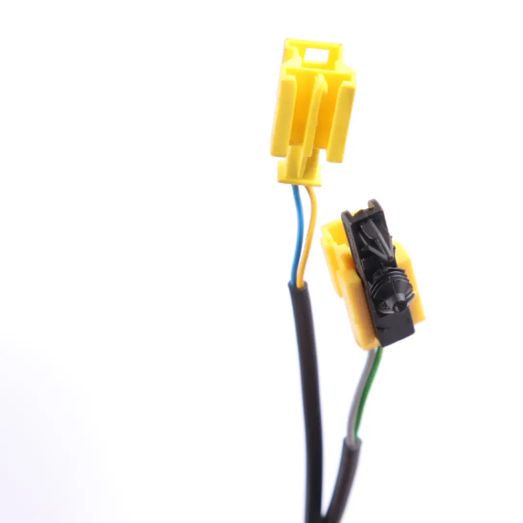 Tensor cinturón asiento Delantero Izquierdo para Mercedes ML W164 GL X164 con número de pieza A2518600369 Mercedes ML W164 GL X164 Tensor cinturón asiento Delantero Izquierdo - SKU A2518600369 - Número de pieza A2518600369