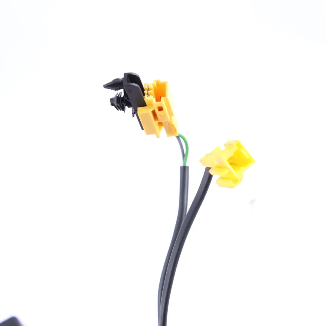 Tendeur Ceinture Boucle Siège Avant Droite pour Mercedes ML W164 GL X164 à propos du numéro de pièce A2518600469 Mercedes ML W164 GL X164 Tendeur Ceinture Boucle Siège Avant Droite - SKU A2518600469 - Numéro de pièce A2518600469