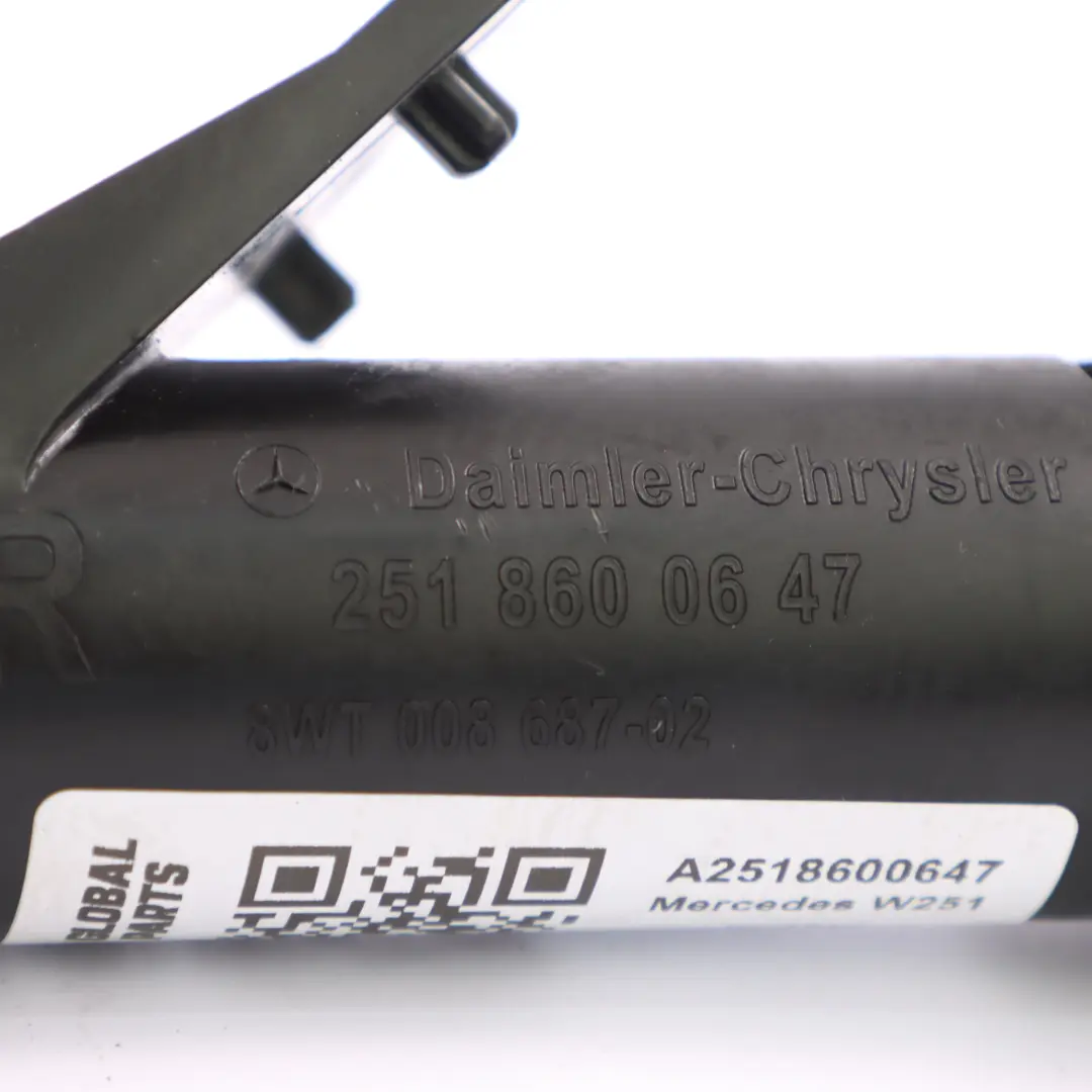 Headlight Headlamp Washer Spray Nozzle Jet Right O/S to Mercedes W251 with Part number A2518600647 Mercedes W251 Headlight Headlamp Washer Spray Nozzle Jet Right O/S - SKU A2518600647 - Part number A2518600647