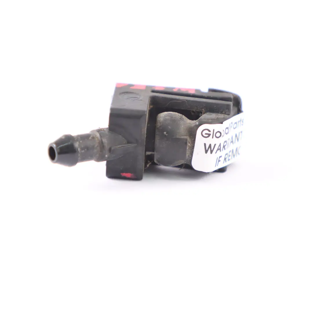 Ugello lavavetri sinistro per Mercedes W251 con numero di parte A2518600947 Mercedes W251 Ugello lavavetri sinistro - SKU A2518600947 - Numero di parte A2518600947