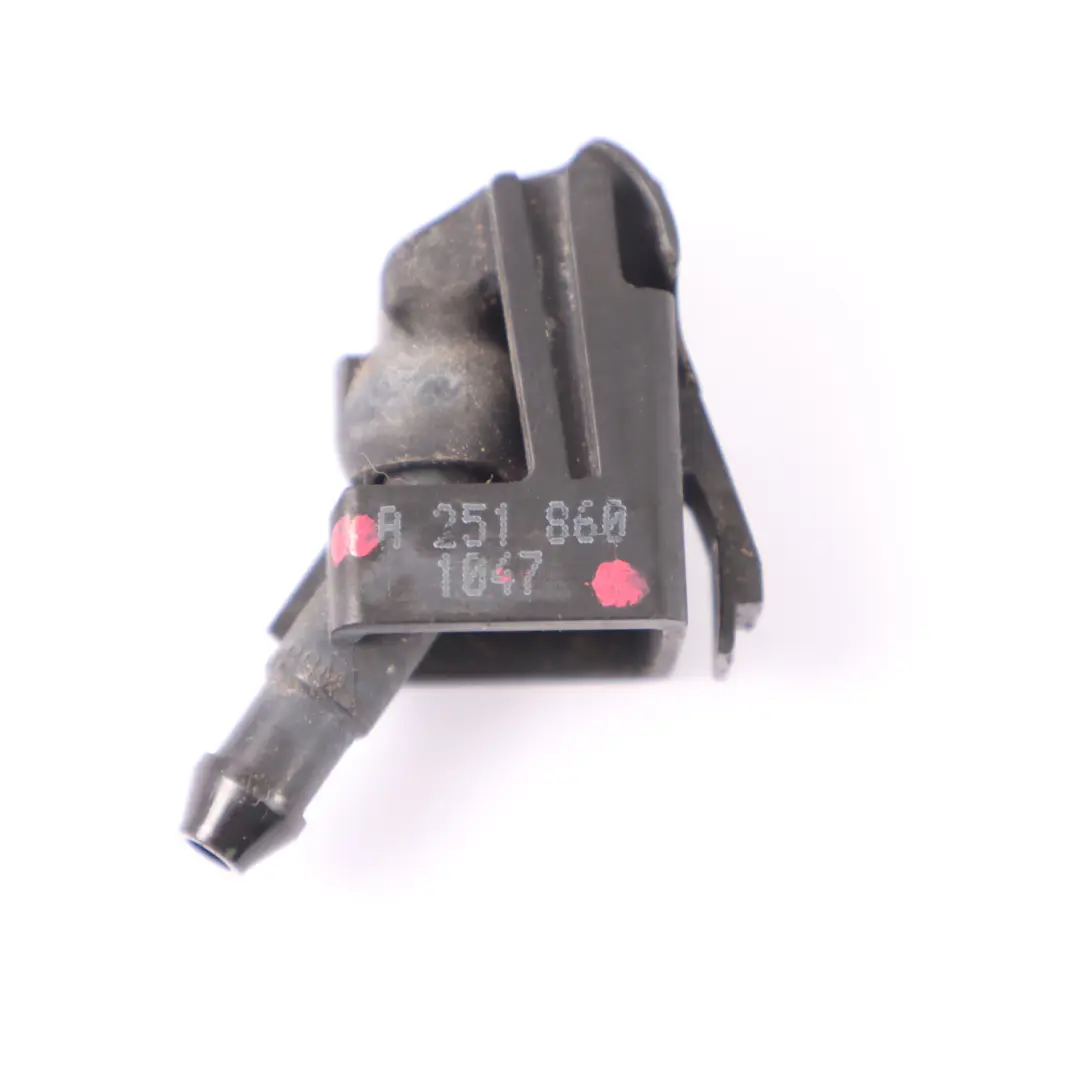 Dysza spryskiwacza Szyby Przedniej Prawa do Mercedes W251 o numerze A2518601047 Mercedes W251 Dysza spryskiwacza Szyby Przedniej Prawa - SKU A2518601047 - Numer Części A2518601047
