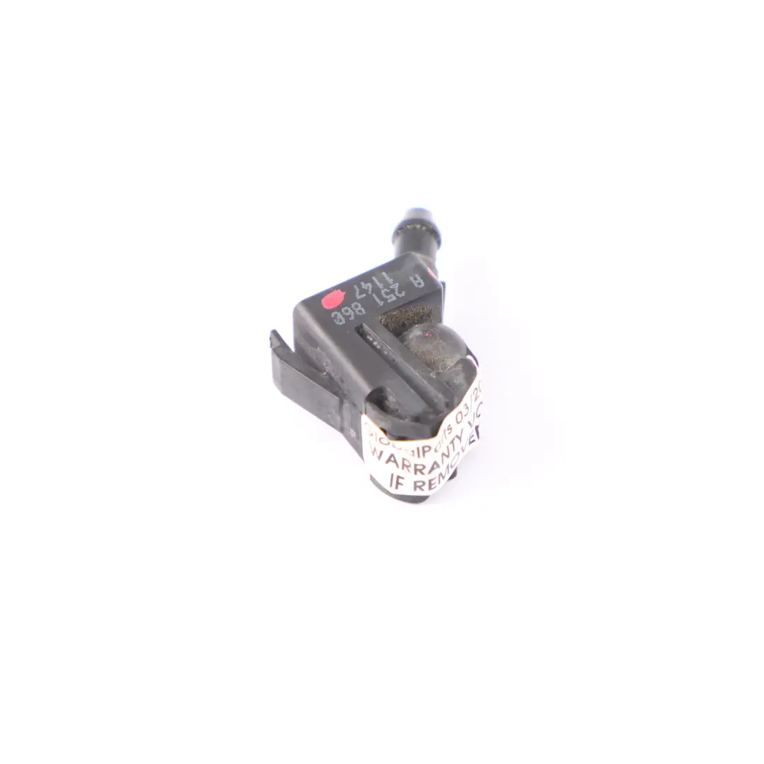  Buse de lavage Mercedes W251 Buse centrale de lavage de pare-brise - SKU A2518601147 - Numéro de pièce A2518601147