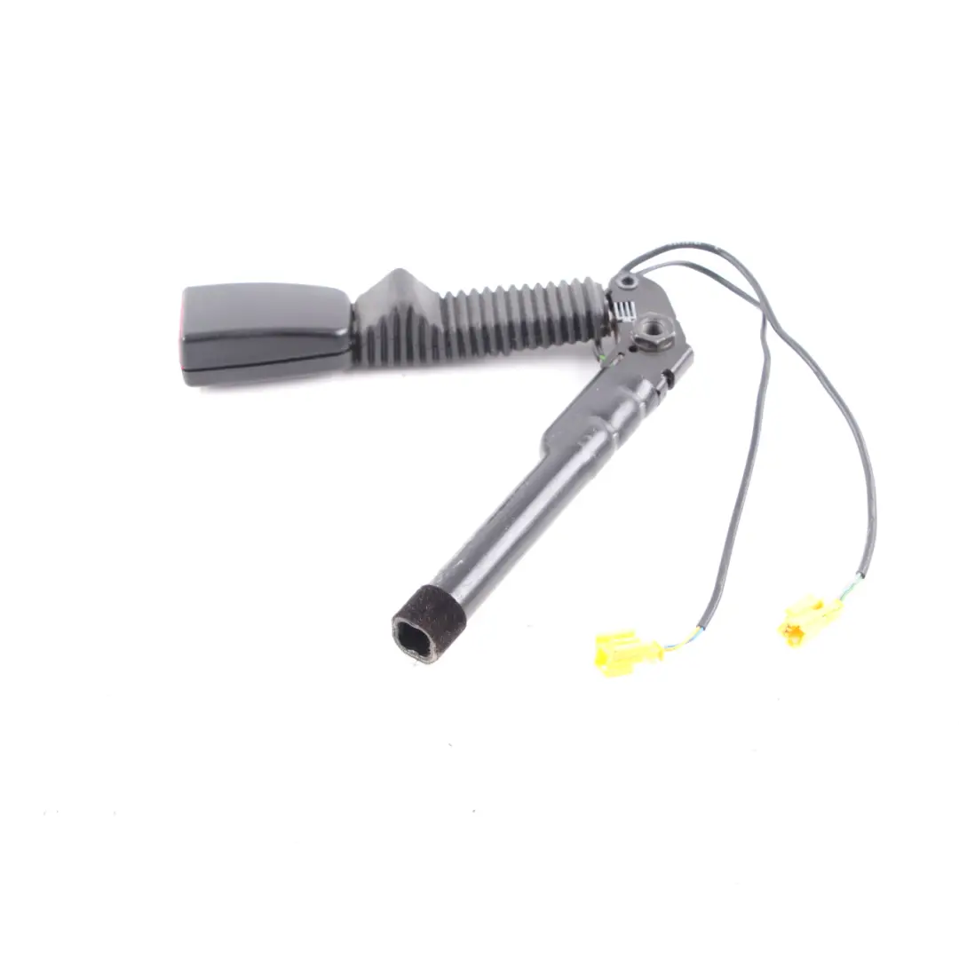 Front Seat Belt Lower Tensioner Buckle Right O/S to Mercedes ML W164 with Part number A2518602669 Mercedes ML W164 Front Seat Belt Lower Tensioner Buckle Right O/S - SKU A2518602669 - Part number A2518602669