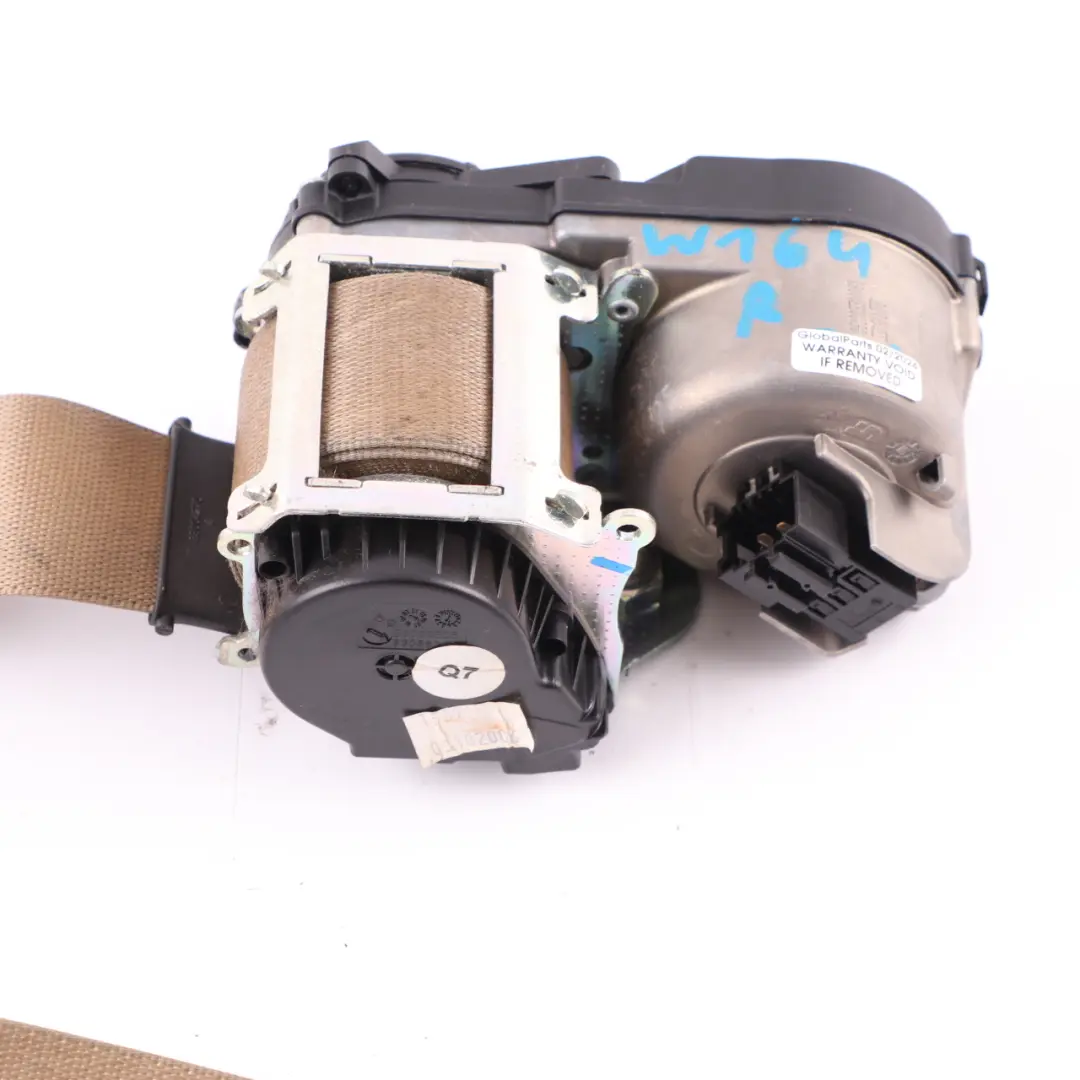 Safety Seat Belt Front Seat Right O/S Leather Brown to Mercedes W164 with Part number A2518604085 Mercedes W164 Safety Seat Belt Front Seat Right O/S Leather Brown - SKU A2518604085 - Part number A2518604085