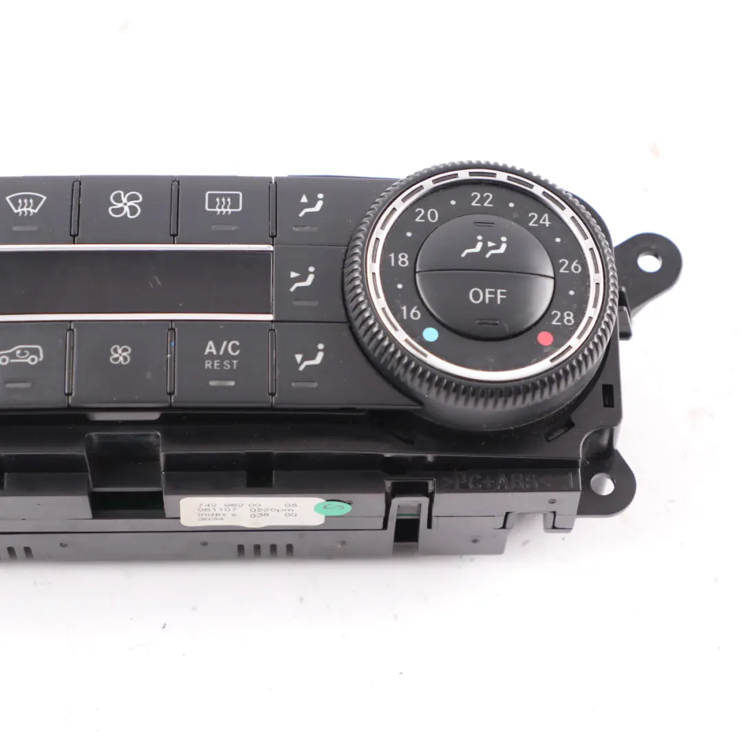 A/C Heater Climate Control Unit Switch Panel to Mercedes ML W164 with Part number A2518702889 Mercedes ML W164 A/C Heater Climate Control Unit Switch Panel - SKU A2518702889 - Part number A2518702889