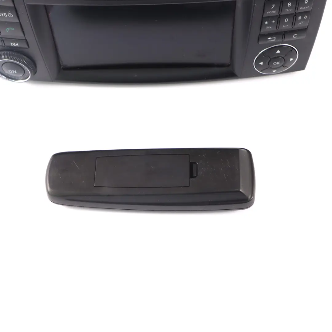 Mercedes W251 Navegación Medios Principal Radio Sat Nav Remoto - SKU A2518705094 - Número de pieza A2518705094
