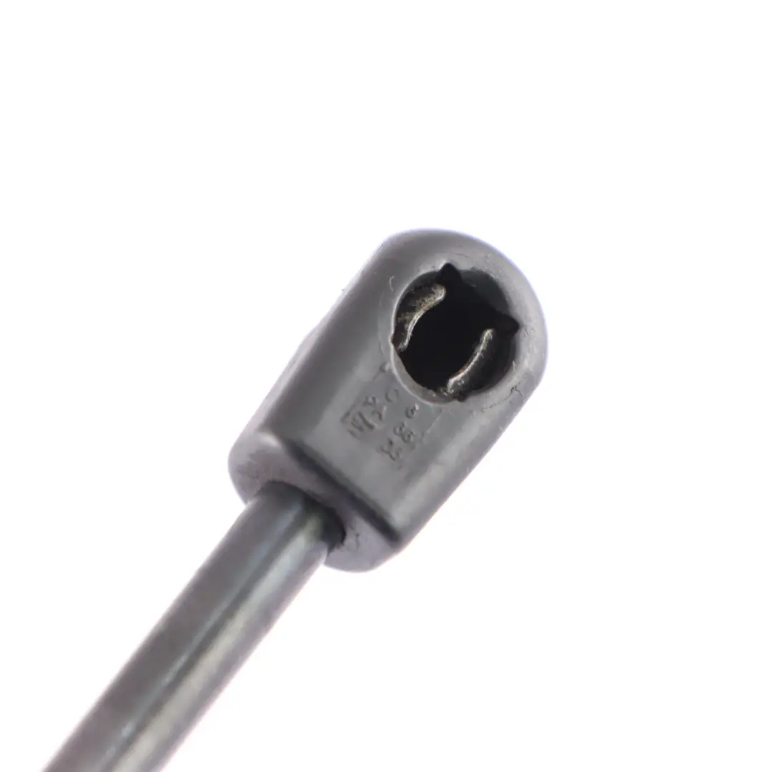 Capó Delantero Derecho para Mercedes W251 con número de pieza A2518800229 Mercedes W251 Capó Delantero Derecho - SKU A2518800229 - Número de pieza A2518800229