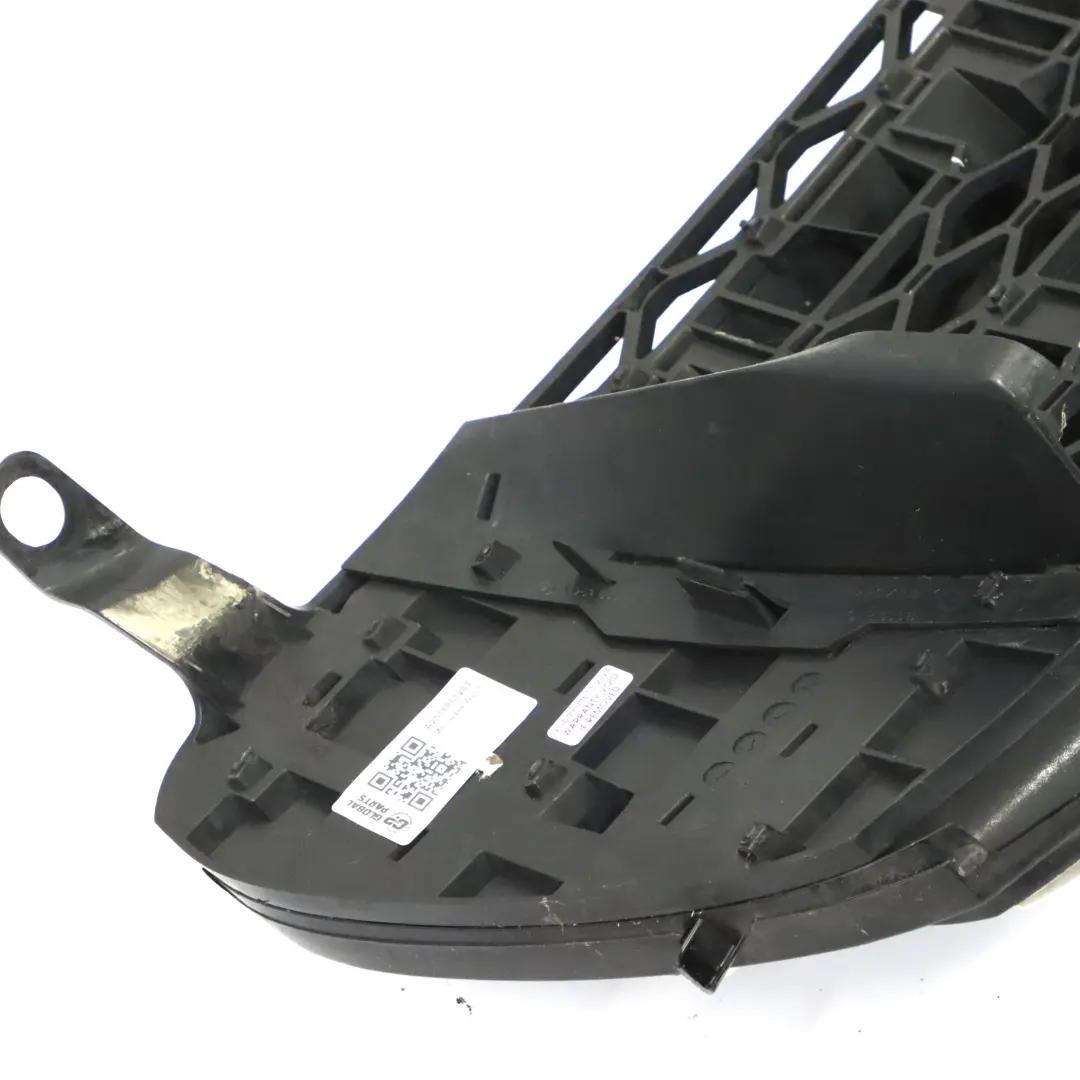 Mercedes W251 Capot avant Radiateur Grille Panneau d'habillage - SKU A2518801283 - Numéro de pièce A2518801283