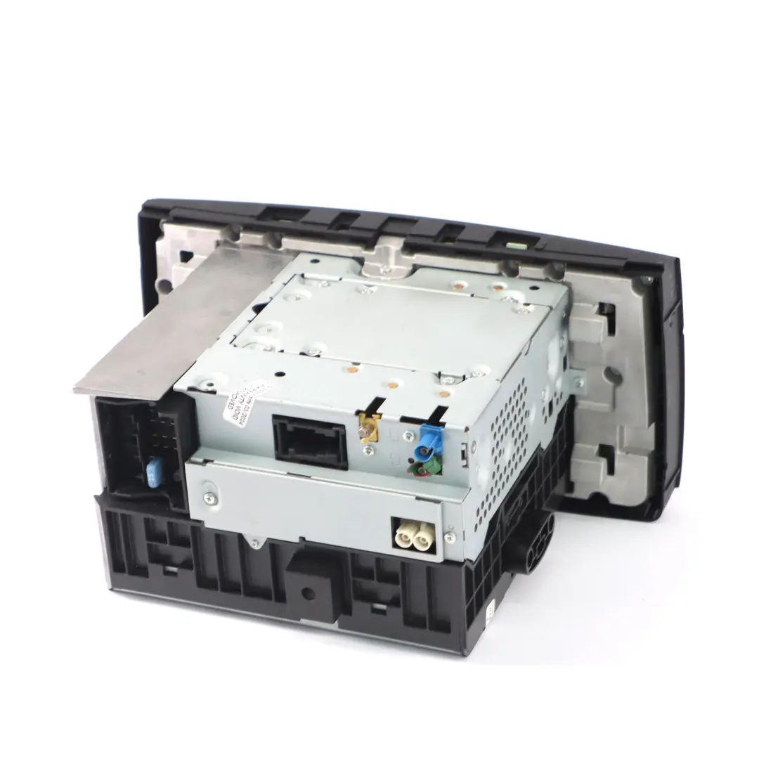 Radio Nawigacja Wyświetlacz COMAND GPS do Mercedes W251 o numerze A2519062200 Mercedes W251 Radio Nawigacja Wyświetlacz COMAND GPS - SKU A2519062200-1 - Numer Części A2519062200