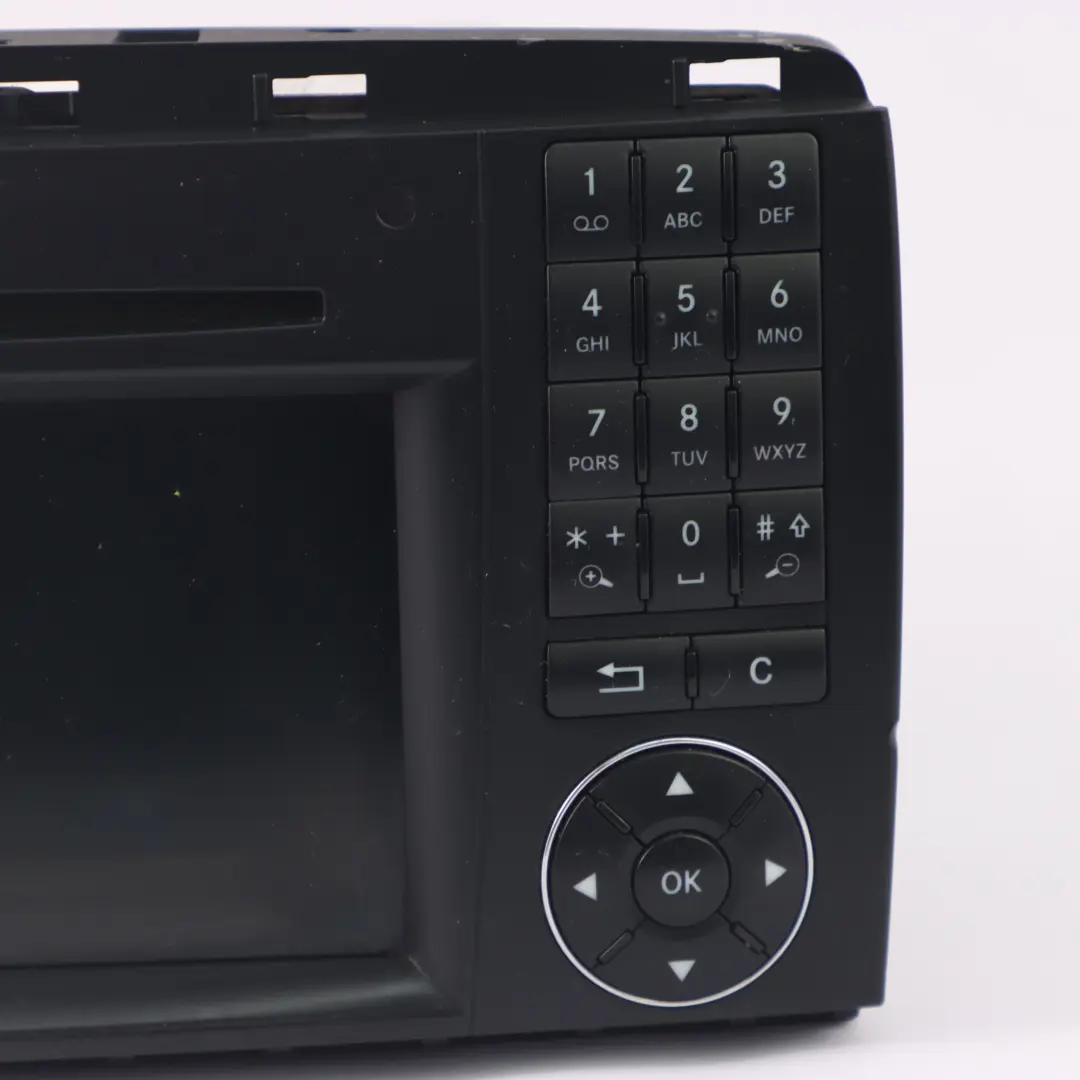 Mercedes W251 COMAND Navigation Radio Sat Nav Bildschirm - SKU A2519062200-1 - Teilenummer A2519062200