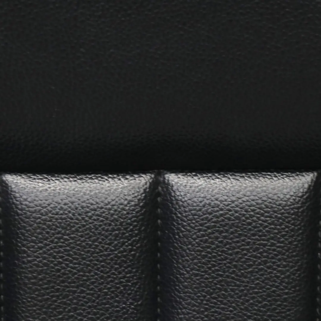 Siège avant gauche Intérieur simili cuir noir chauffant pour Mercedes W251 à propos du numéro de pièce A2519103393 Mercedes W251 Siège avant gauche Intérieur simili cuir noir chauffant - SKU A2519103393-1 - Numéro de pièce A2519103393