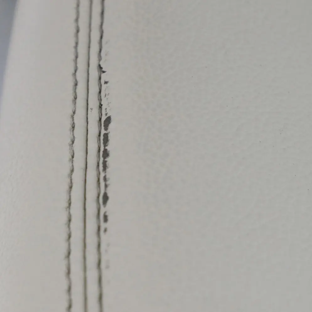 Fotel Prawy Przód Grzany Pamięć Skóra Nappa Szara do Mercedes ML W164 o numerze A2519108647 Mercedes ML W164 Fotel Prawy Przód Grzany Pamięć Skóra Nappa Szara - SKU A2519108647-1 - Numer Części A2519108647