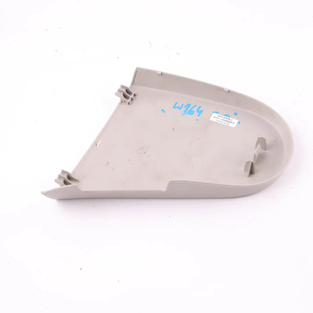 Sitzverkleidung Vorne Links Panel Abdeckung A2129180000 für Mercedes W212 mit Teilenummer A2519180130 Mercedes W212 Sitzverkleidung Vorne Links Panel Abdeckung A2129180000 - SKU A2519180130 - Teilenummer A2519180130