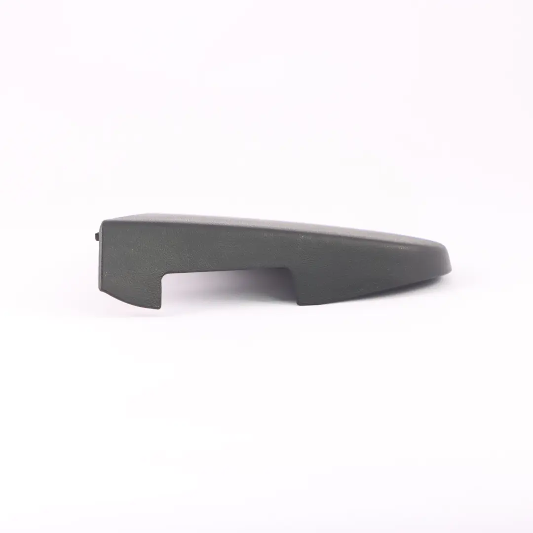 Housse siège Mercedes ML W164 W251 Avant droite Panel Noir pour à propos du numéro de pièce A2519180230 Housse siège Mercedes ML W164 W251 Avant droite Panel Noir - SKU A2519180230 - Numéro de pièce A2519180230