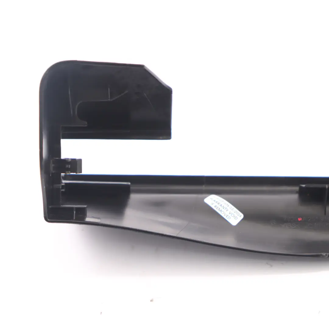 Couvre siège avant droit Panneau garniture Noir pour Mercedes W251 à propos du numéro de pièce A2519192020 Mercedes W251 Couvre siège avant droit Panneau garniture Noir - SKU A2519192020 - Numéro de pièce A2519192020