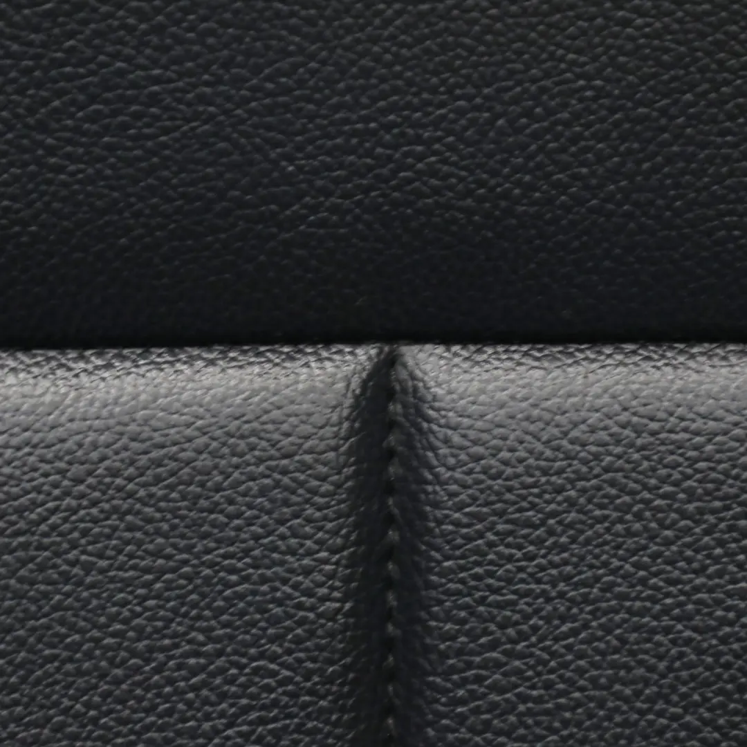 Mercedes W251 Recouvrement de banquette arrière gauche simili cuir noir - SKU A2519204947 - Numéro de pièce A2519204947