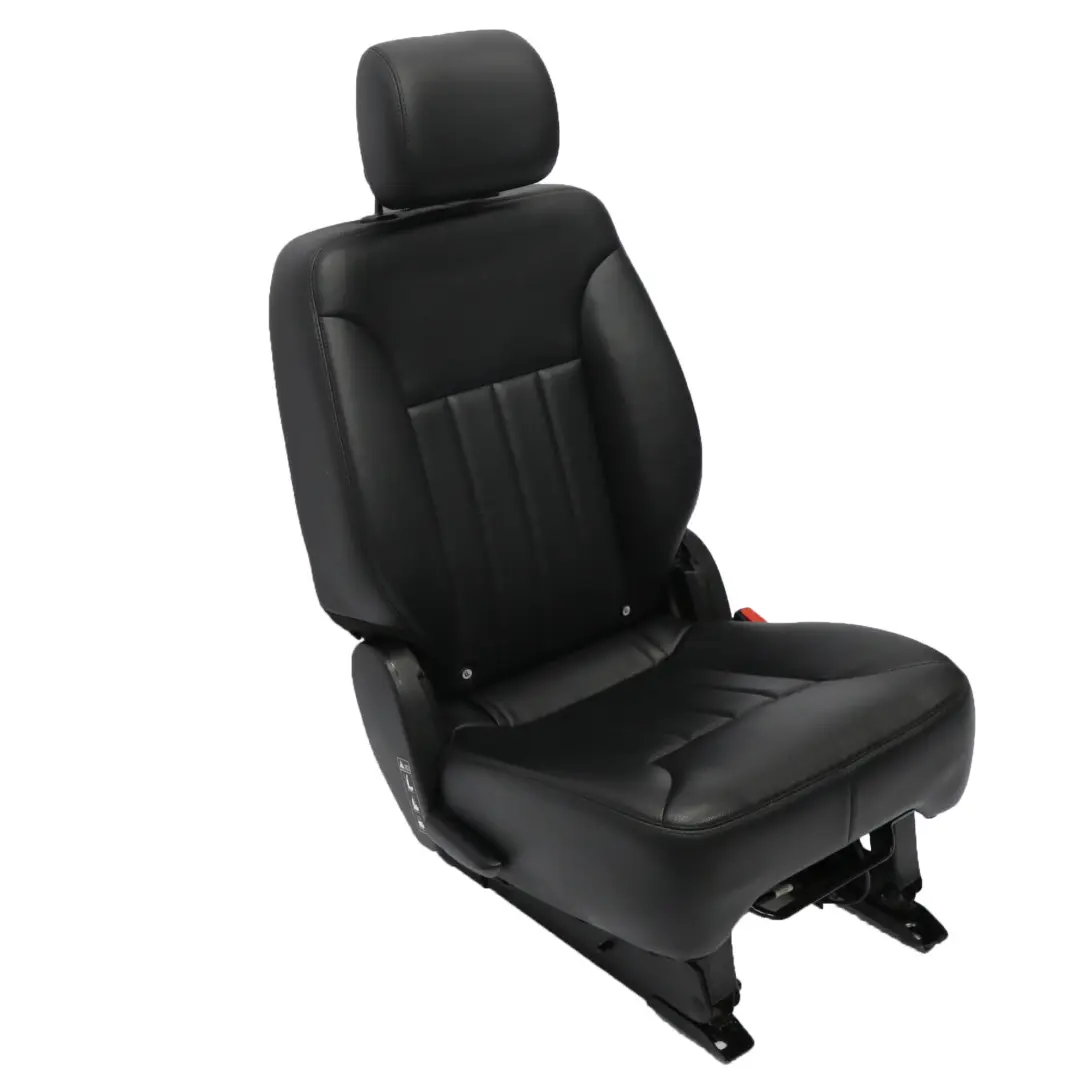 Recouvrement de banquette arrière gauche simili cuir noir pour Mercedes W251 à propos du numéro de pièce A2519205047 Mercedes W251 Recouvrement de banquette arrière gauche simili cuir noir - SKU A2519205047 - Numéro de pièce A2519205047