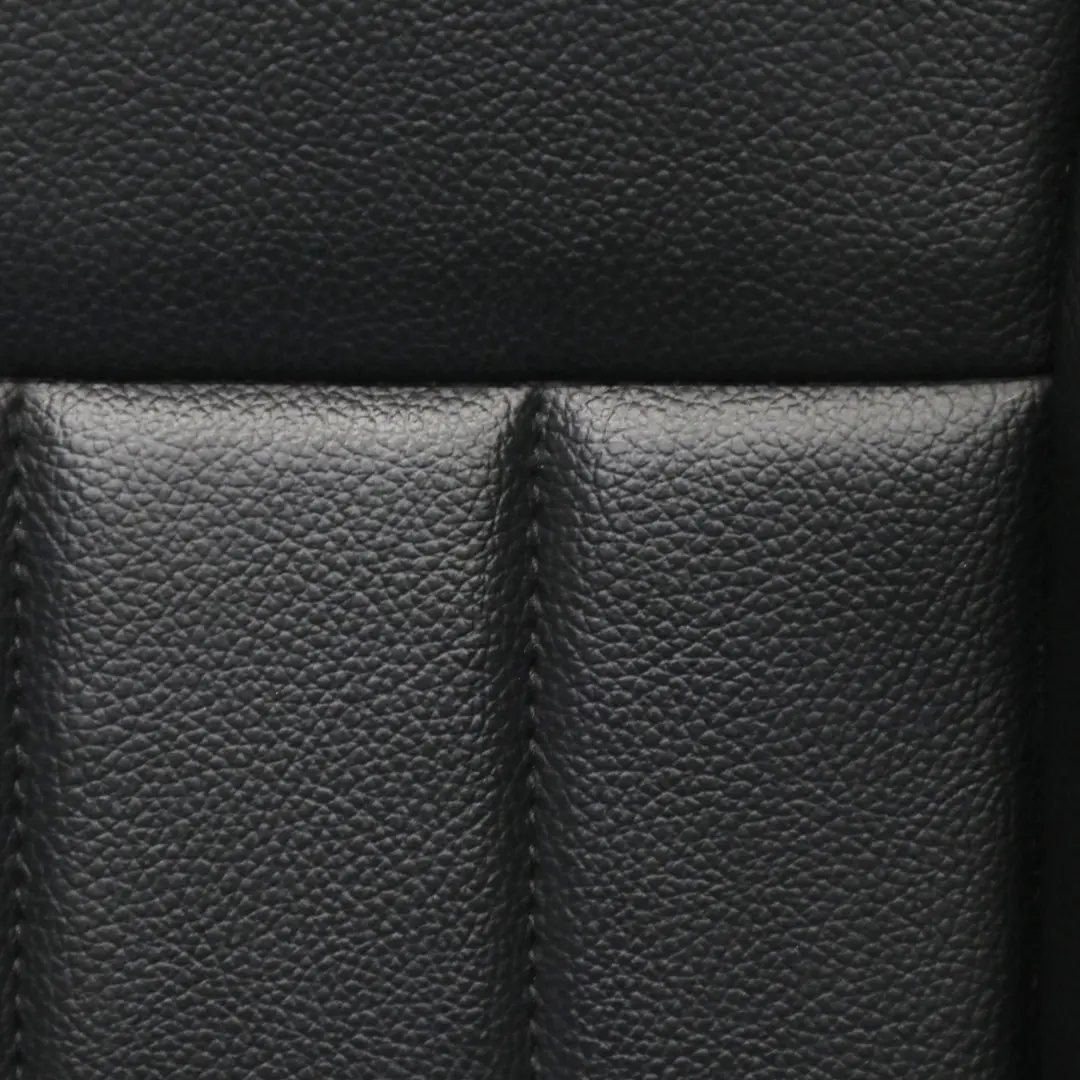 Mercedes W251 Recouvrement de banquette arrière gauche simili cuir noir - SKU A2519205047 - Numéro de pièce A2519205047