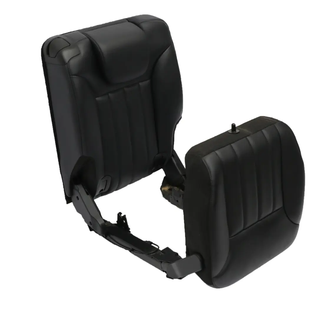 Mercedes W251 Asiento Trasero Revestimiento Derecho Imitación Cuero Negro - SKU A2519300687 - Número de pieza A2519300687