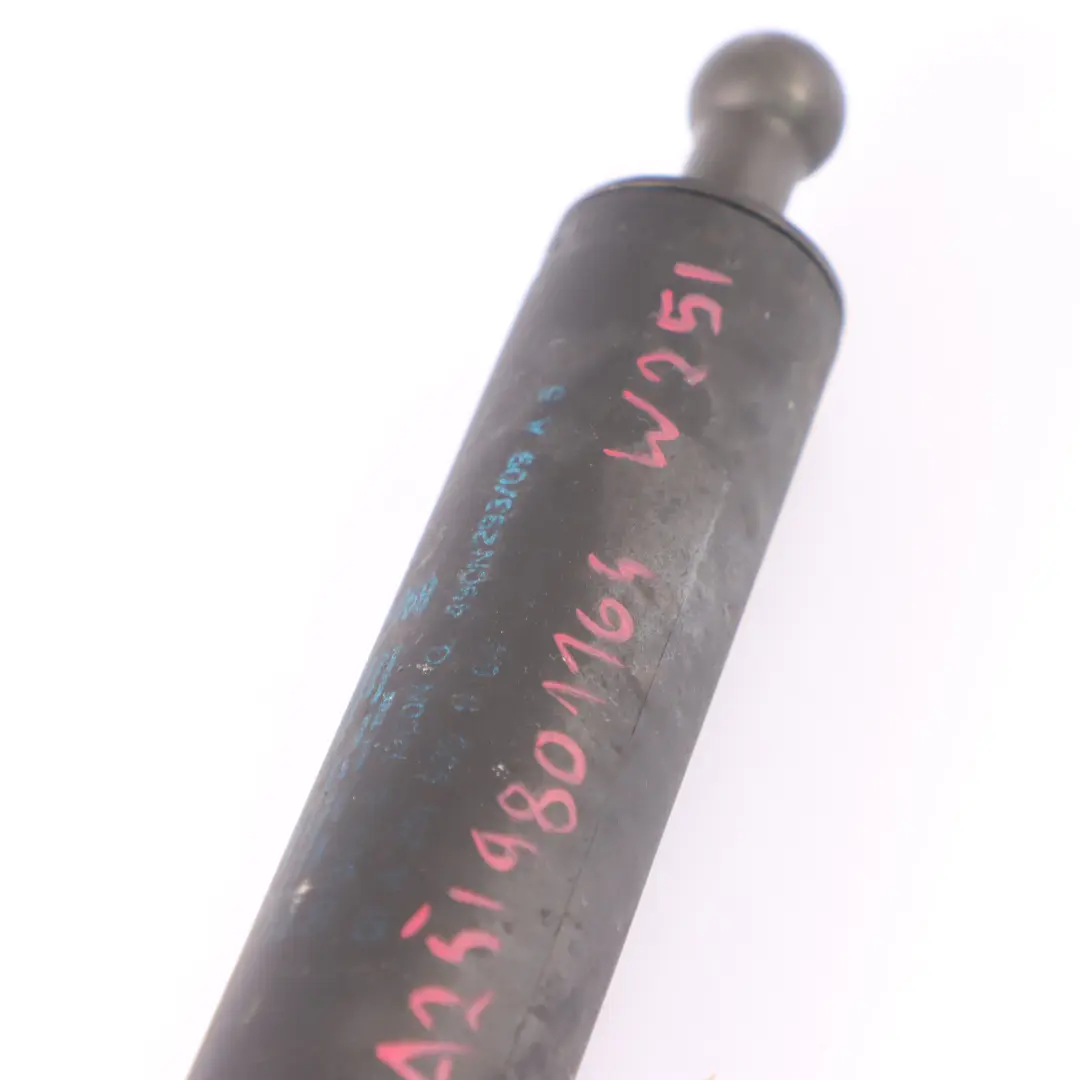 Portellone posteriore baule coperchio bagagliaio ammortizzatore per Mercedes W251 con numero di parte A2519801164 Mercedes W251 Portellone posteriore baule coperchio bagagliaio ammortizzatore - SKU A2519801164 - Numero di parte A2519801164