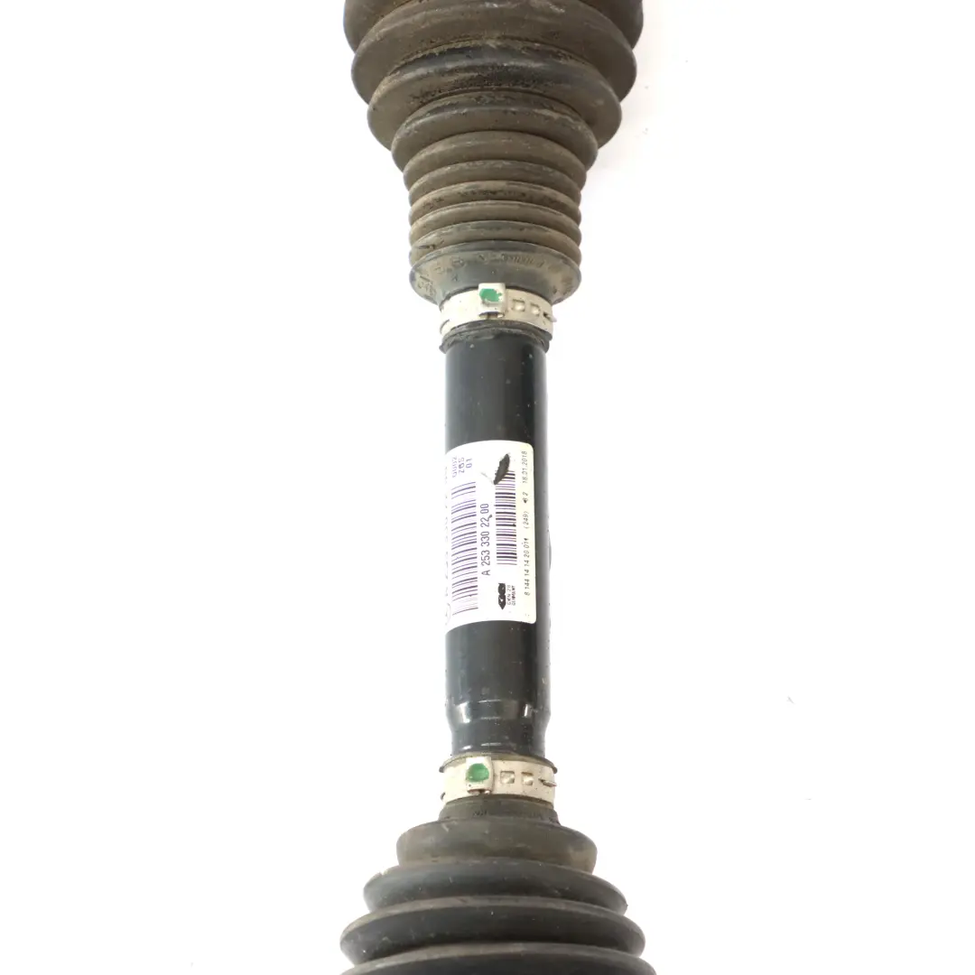 Driveshaft Mercedes X253 GLC 220d Front Axle Output Shaft Right O/S to with Part number A2533302200 Driveshaft Mercedes X253 GLC 220d Front Axle Output Shaft Right O/S - SKU A2533302200 - Part number A2533302200