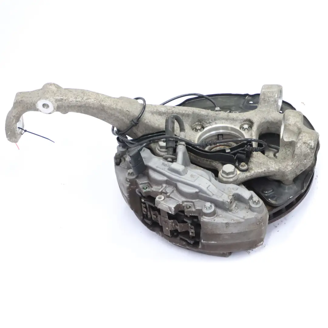 Mercedes C253 AMG Cubo Porta Ruedas Suspensión Delantera Izquierda Pinza - SKU A2533321100 - Número de pieza A2533321100