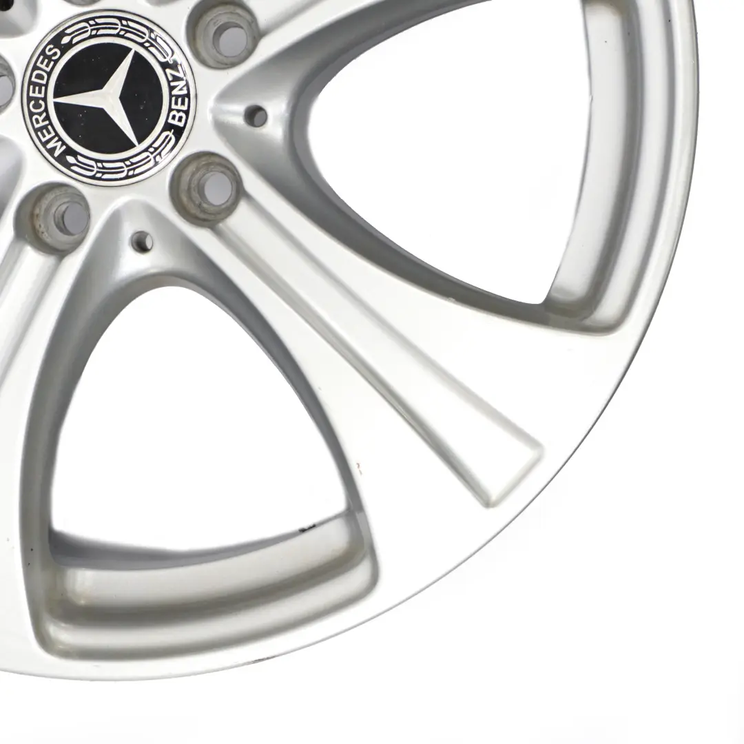 Silber Leichtmetallrad Felge 18" ET:38 8J für Mercedes X253 mit Teilenummer A2534010800 Mercedes X253 Silber Leichtmetallrad Felge 18" ET:38 8J - SKU A2534010800-1 - Teilenummer A2534010800