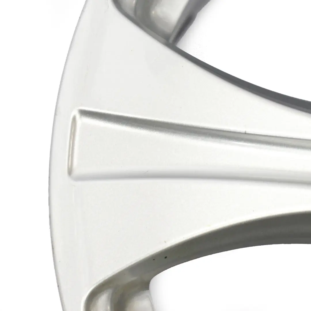 Llanta de aleación ligera plateada Mercedes X253 18" ET:38 8J para con número de pieza A2534010800 Llanta de aleación ligera plateada Mercedes X253 18" ET:38 8J - SKU A2534010800-1 - Número de pieza A2534010800