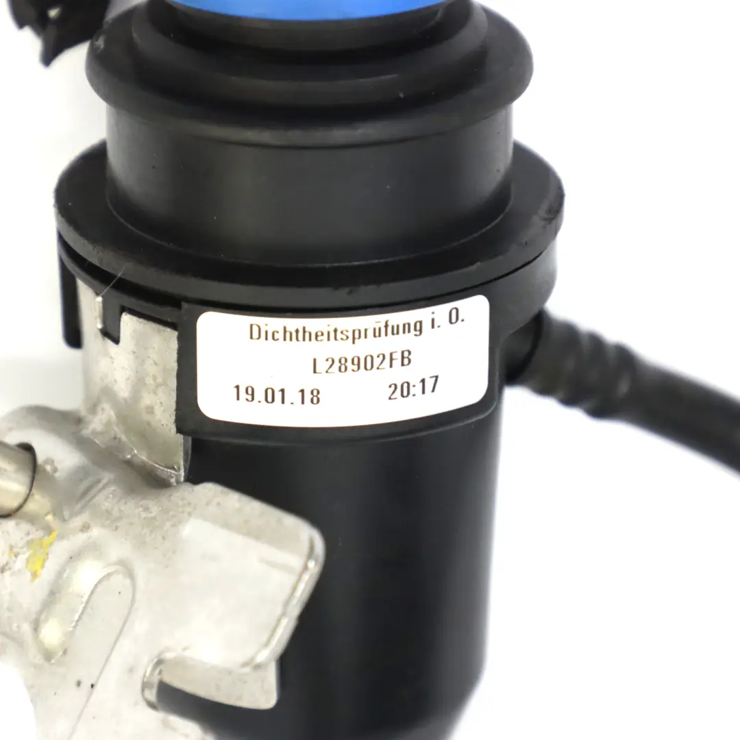 W253 Diesel OM651 Rura Wlew Zbiornika Dodatku AdBlue do Mercedes o numerze A2534708800 Mercedes W253 Diesel OM651 Rura Wlew Zbiornika Dodatku AdBlue - SKU A2534708800 - Numer Części A2534708800