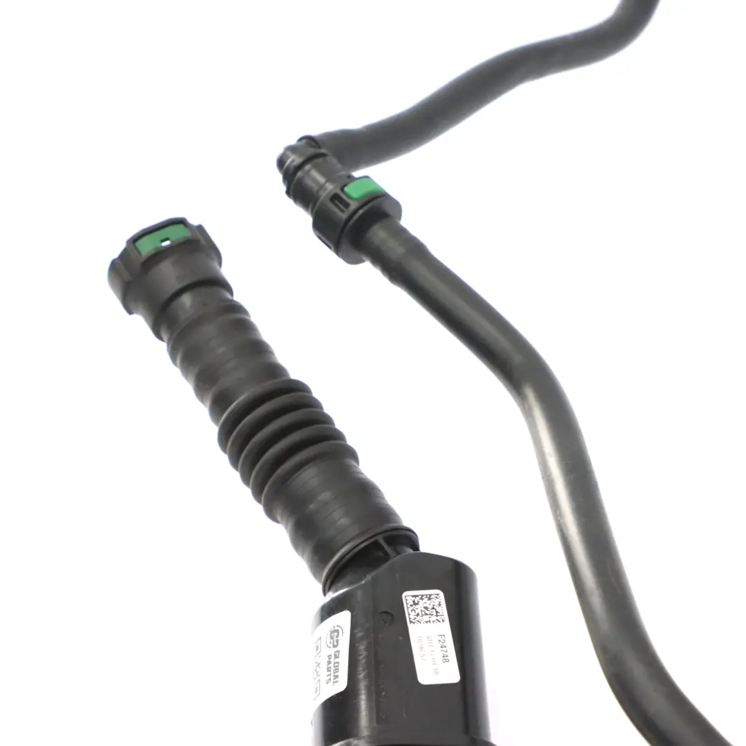 AdBlue Tube remplissage Mercedes W253 Diesel OM651 Tuyau réservoir pour à propos du numéro de pièce A2534708800 AdBlue Tube remplissage Mercedes W253 Diesel OM651 Tuyau réservoir - SKU A2534708800 - Numéro de pièce A2534708800