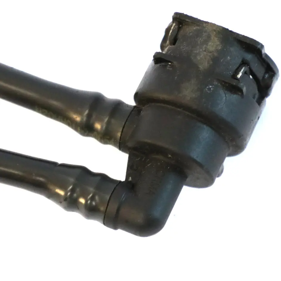 OM651 Tuyau d'eau de refroidissement pour Mercedes GLC C253 à propos du numéro de pièce A2535011025 Mercedes GLC C253 OM651 Tuyau d'eau de refroidissement - SKU A2535011025 - Numéro de pièce A2535011025