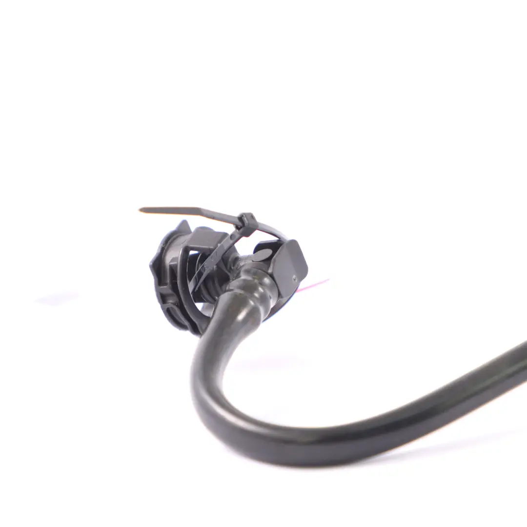 Tuyau Refroidissement Eau Radiateur Diesel OM651 pour Mercedes GLC C253 à propos du numéro de pièce A2535012500 Mercedes GLC C253 Tuyau Refroidissement Eau Radiateur Diesel OM651 - SKU A2535012500 - Numéro de pièce A2535012500