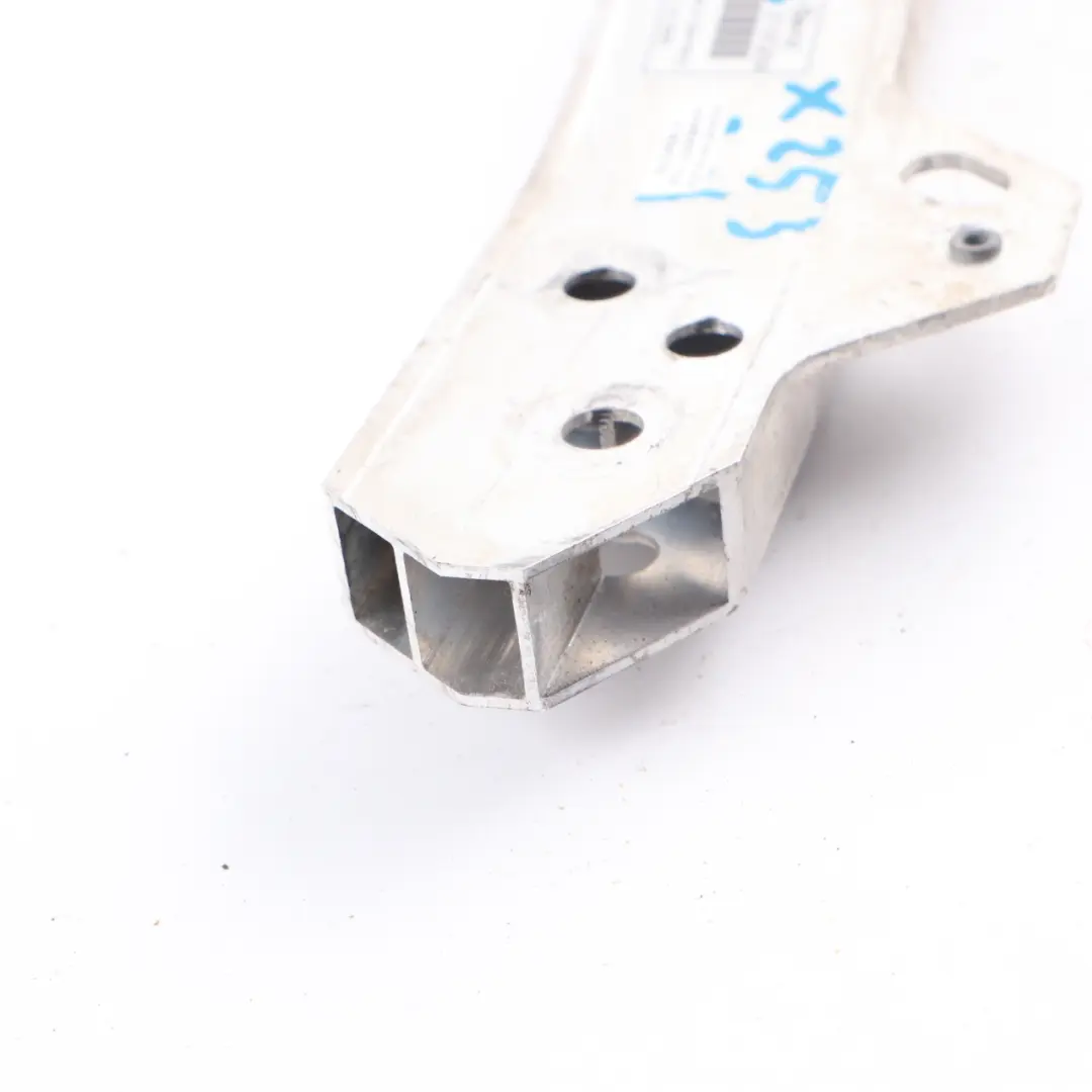 Querträger Träger Mercedes X253 GLC220D vorne Verstärkung links für mit Teilenummer A2536203800 Querträger Träger Mercedes X253 GLC220D vorne Verstärkung links - SKU A2536203800 - Teilenummer A2536203800