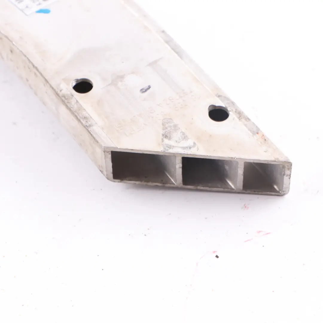 Supporto traversa Mercedes X253 GLC220D Rinforzo anteriore sinistro per con numero di parte A2536203800 Supporto traversa Mercedes X253 GLC220D Rinforzo anteriore sinistro - SKU A2536203800 - Numero di parte A2536203800