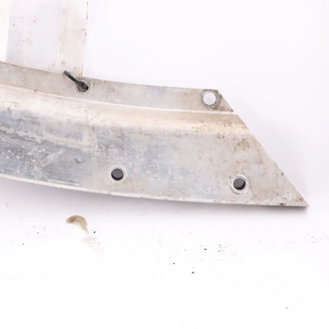 Fascio Anteriore Pannello Staffa Centrale per Mercedes W213 X253 con numero di parte A2536210300 Mercedes W213 X253 Fascio Anteriore Pannello Staffa Centrale - SKU A2536210300 - Numero di parte A2536210300