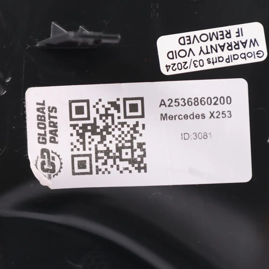 Interior Cubierta Pilar C Trasero Derecho Negro para Mercedes X253 con número de pieza A2536860200 Mercedes X253 Interior Cubierta Pilar C Trasero Derecho Negro - SKU A2536860200 - Número de pieza A2536860200
