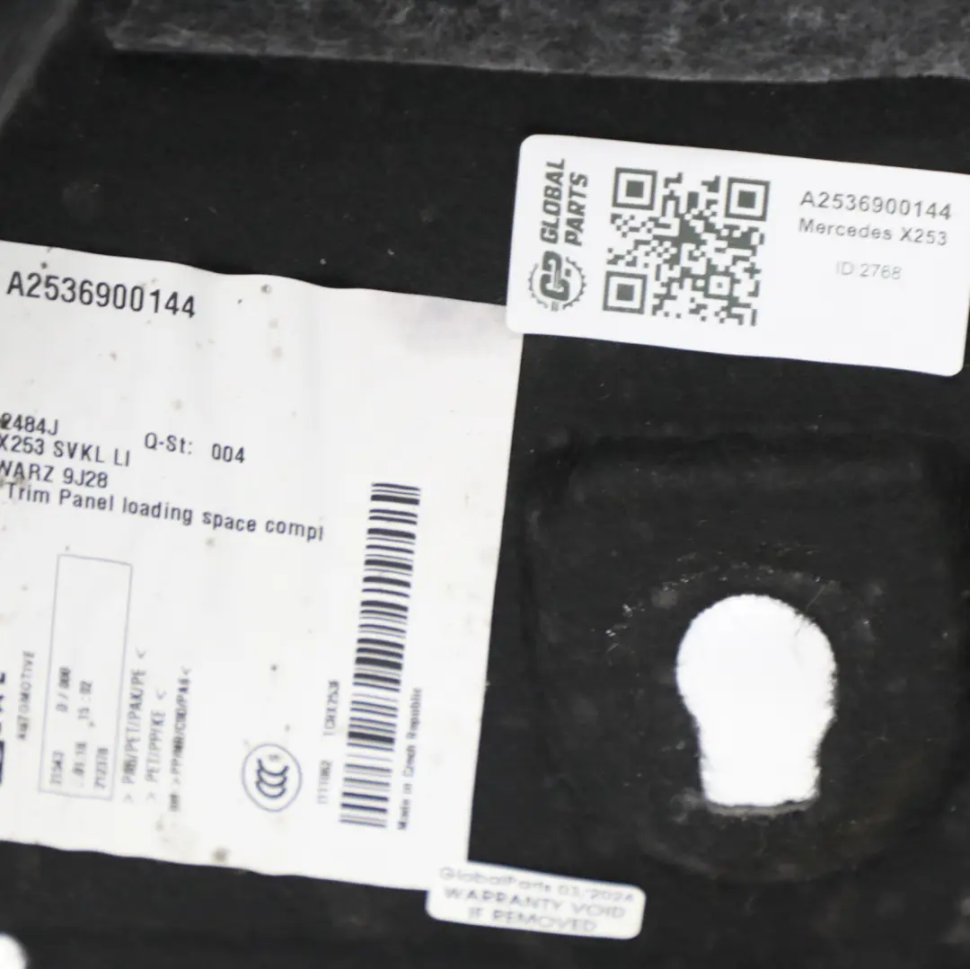 Mercedes X253 Embellecedor Maletero Trasero Izquierdo Tapa Lateral - SKU A2536900144 - Número de pieza A2536900144