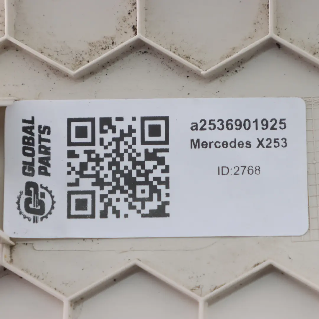 Mercedes x253 Embellecedor Pilar D Panel Cubierta Trasera Izquierda - SKU A2536901925 - Número de pieza A2536901925