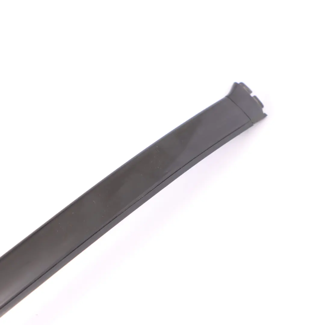 Junta Deflector De Agua Delantero Izquierdo para Mercedes GLC W251 con número de pieza A2536905900 Mercedes GLC W251 Junta Deflector De Agua Delantero Izquierdo - SKU A2536905900 - Número de pieza A2536905900