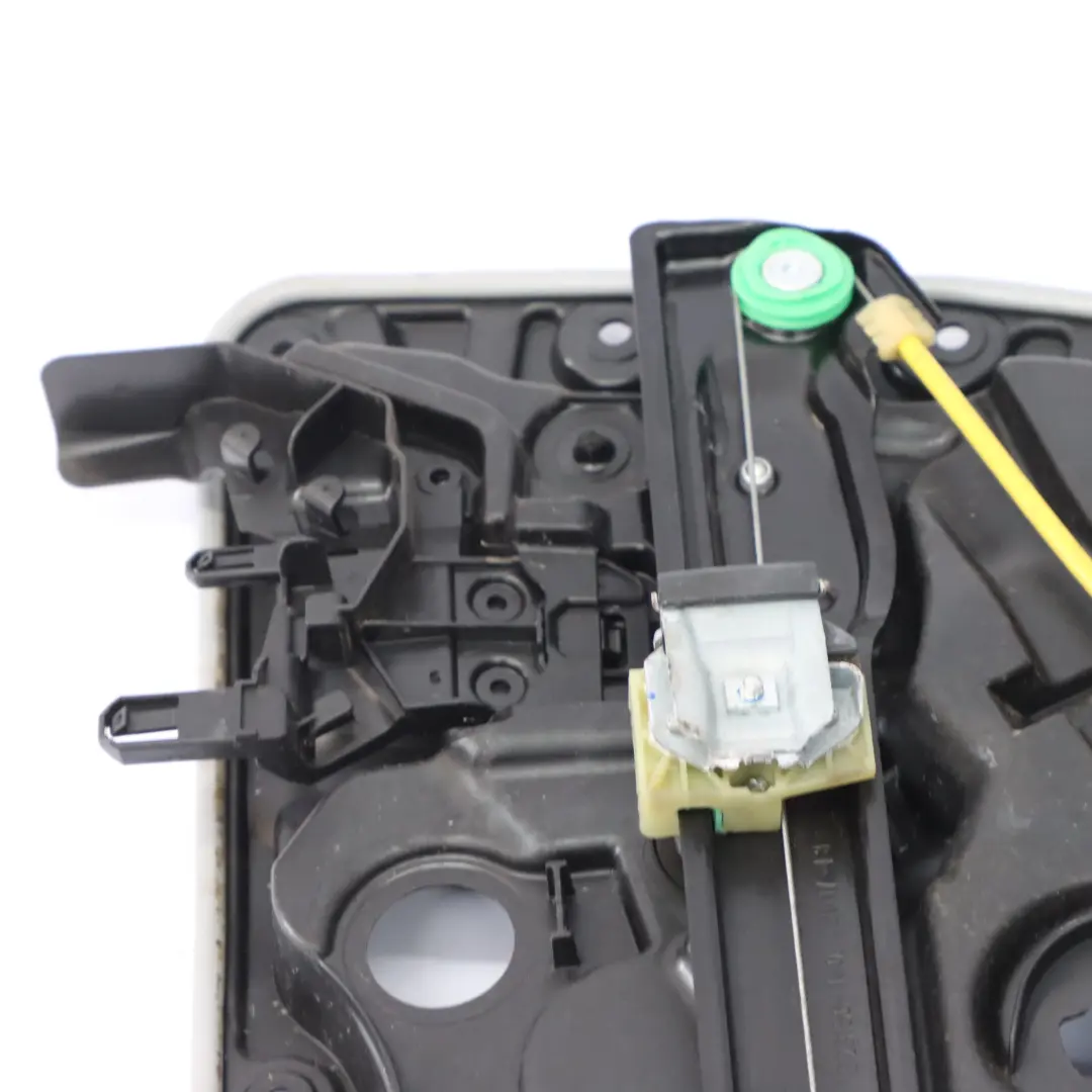 Mercedes X253 Montaje Tarjeta de Puerta Delantera Derecha Elevalunas Eléctrico - SKU A2537206403 - Número de pieza A2537206403