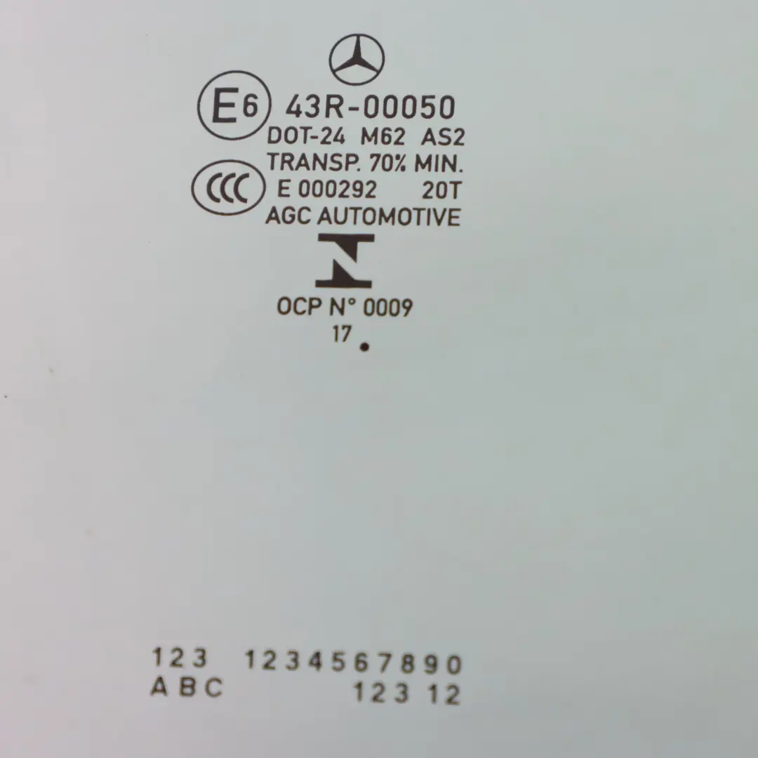 Mercedes GLC X253 Szyba Boczna Drzwi Prawy Przód AS2 - SKU A2537256800 - Numer Części A2537256800