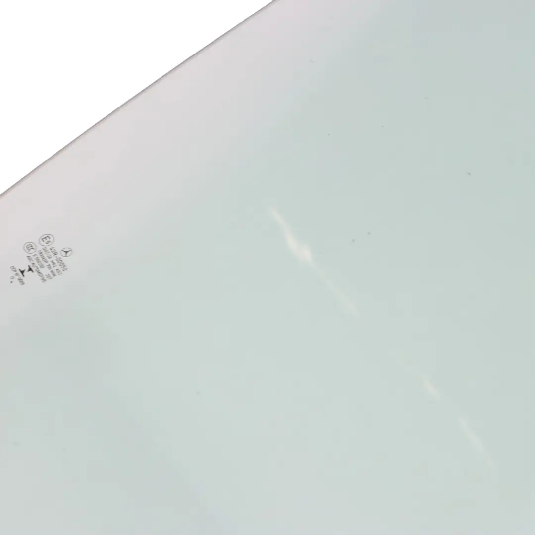 Window Mercedes X253 Front Door Right Glass Window AS2 to with Part number A2537256800 Window Mercedes X253 Front Door Right Glass Window AS2 - SKU A2537256800 - Part number A2537256800