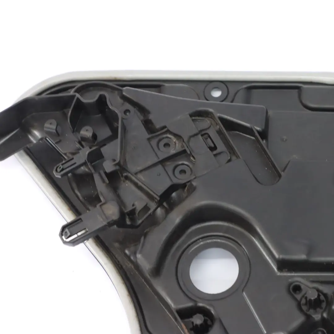 Supporto scheda porta posteriore destro Regolatore alzacristalli per Mercedes W246 con numero di parte A2537308002 Mercedes W246 Supporto scheda porta posteriore destro Regolatore alzacristalli - SKU A2537308002 - Numero di parte A2537308002