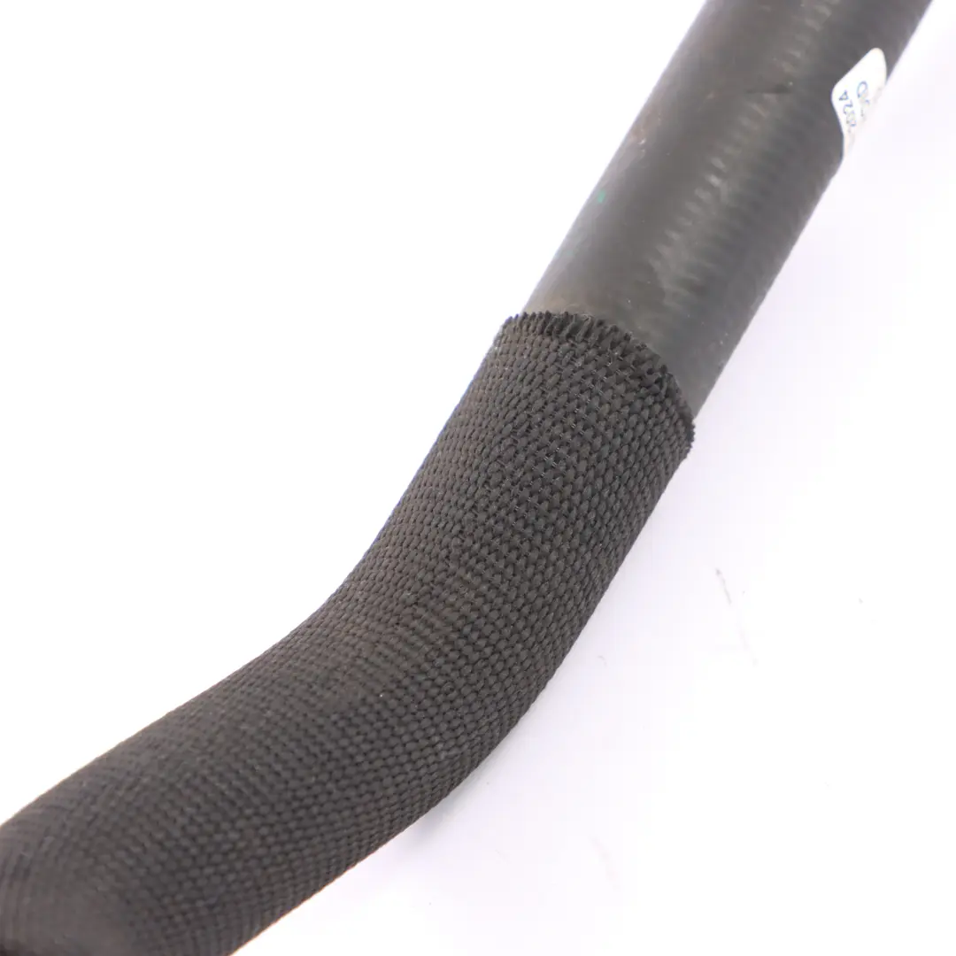 Tubo refrigerante riscaldatore Mercedes C253 W213 Pompa acqua Linea riscaldatore per con numero di parte A2538308801 Tubo refrigerante riscaldatore Mercedes C253 W213 Pompa acqua Linea riscaldatore - SKU A2538308801 - Numero di parte A2538308801