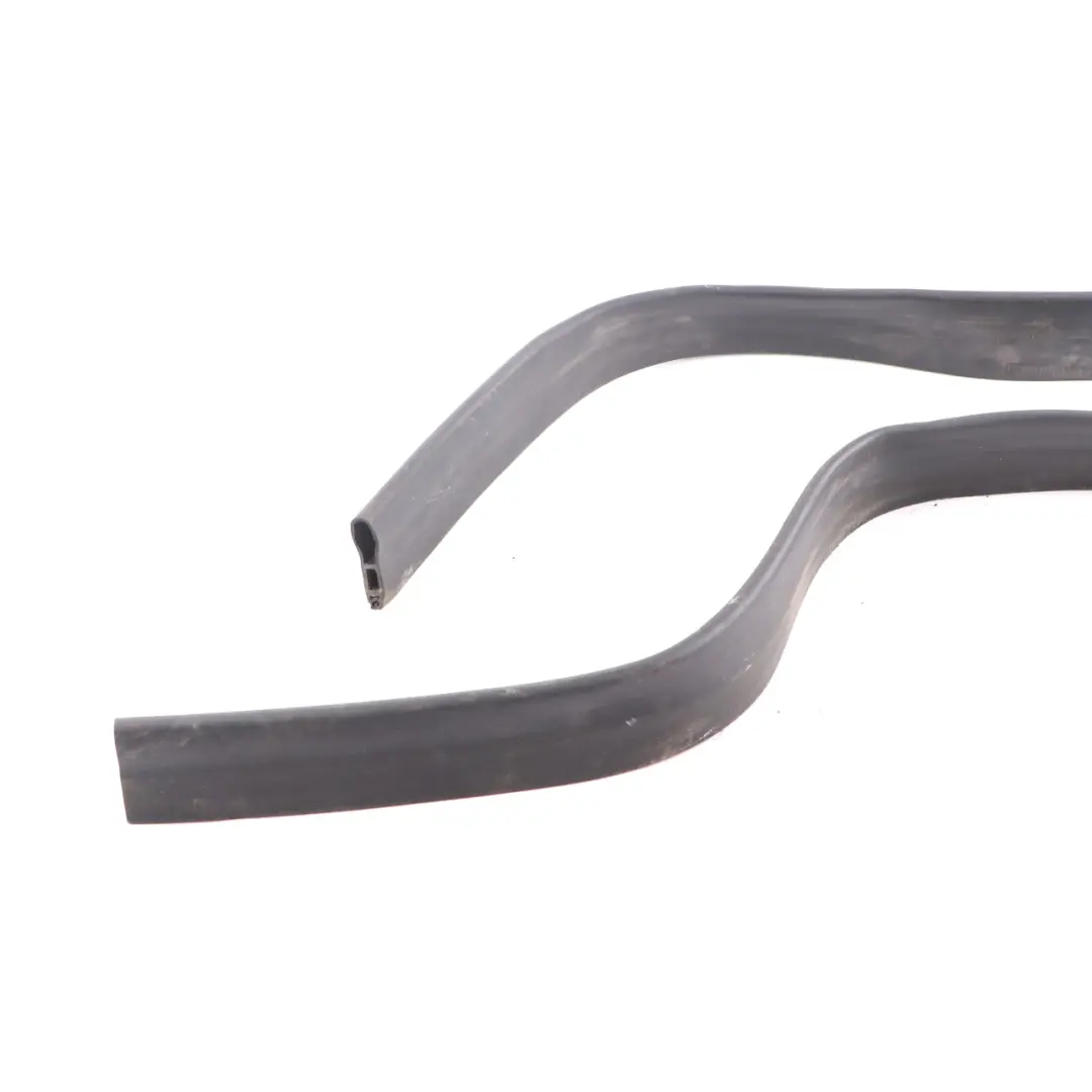 Joint Mercedes X253 GLC220D compartiment moteur cloison murale joint de capot pour à propos du numéro de pièce A2538315900 Joint Mercedes X253 GLC220D compartiment moteur cloison murale joint de capot - SKU A2538315900 - Numéro de pièce A2538315900