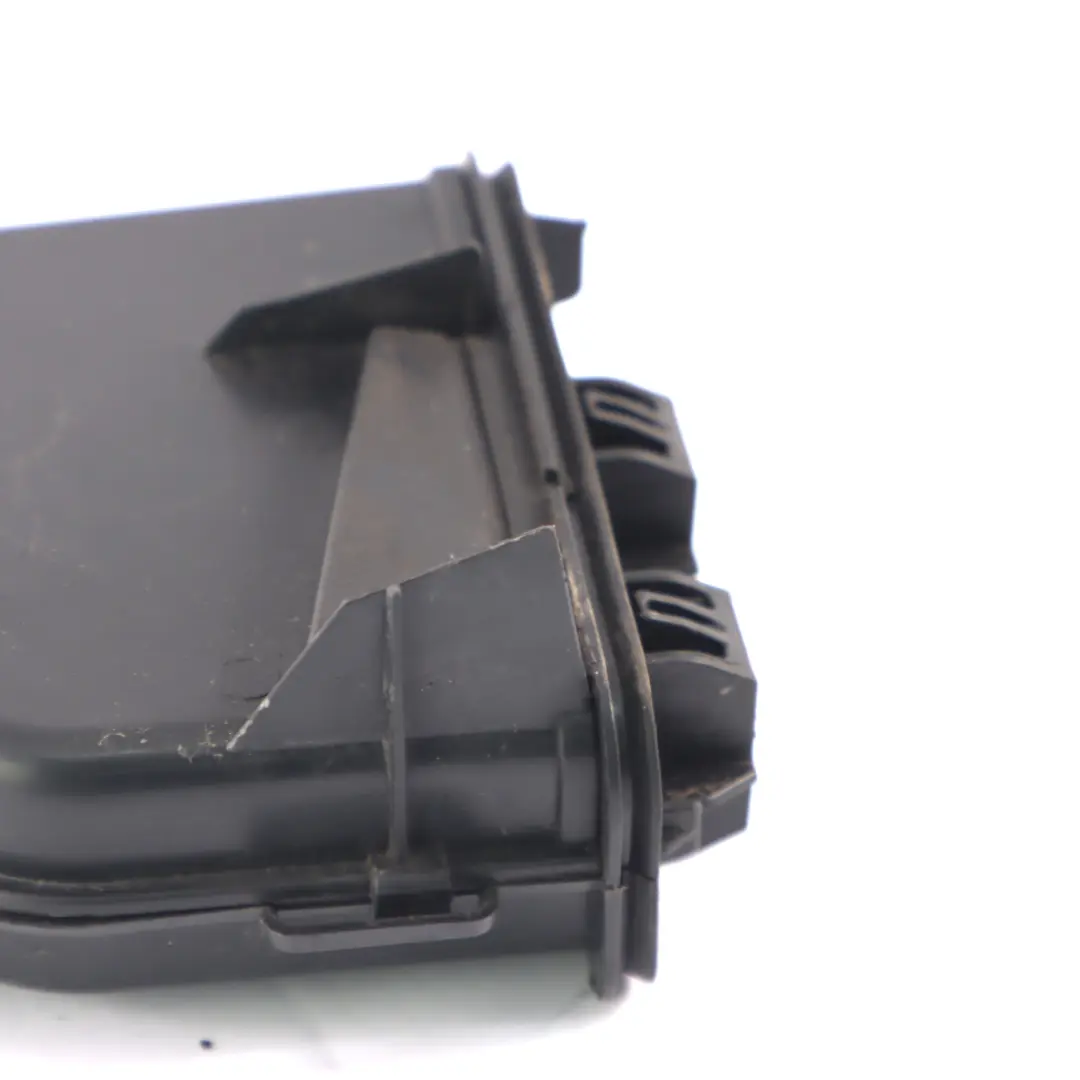 Mercedes W213 W253 Cubierta del motor Drenaje de agua derecha - SKU A2538320600 - Número de pieza A2538320600