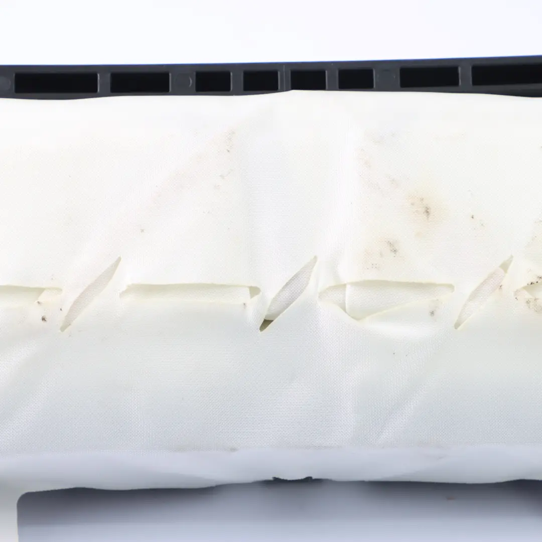 Poduszka Powietrzna Airbag Pasażera do Mercedes GLC X253 o numerze A2538600502 Mercedes GLC X253 Poduszka Powietrzna Airbag Pasażera - SKU A2538600502 - Numer Części A2538600502