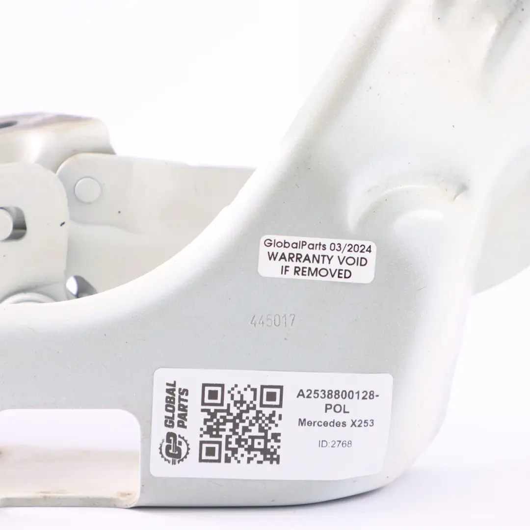 Cerniera cofano motore sinistra Bianco Polare - 149 per Mercedes X253 con numero di parte A2538800128 Mercedes X253 Cerniera cofano motore sinistra Bianco Polare - 149 - SKU A2538800128-POL - Numero di parte A2538800128
